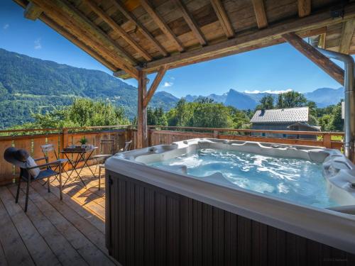 Chalet Keramis - OVO Network in La Riviere-Enverse (Rhone-Alpes)
