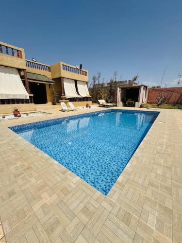 Villa Privée avec Piscine et Calme Absolu