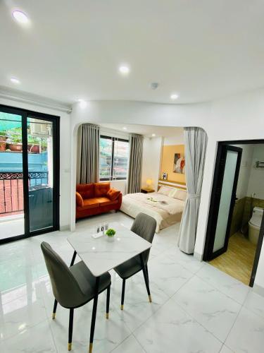 25 House 298 Ngoc Lam - Long Bien bridge