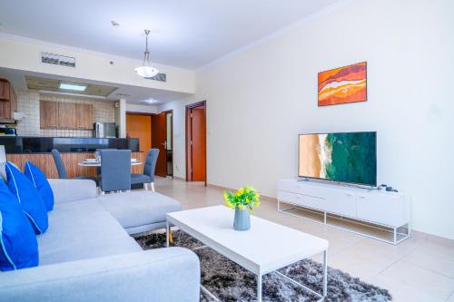 RH- City Center Retreat,1BR, walk to Burj Khalifa, Dubai (photo 4)