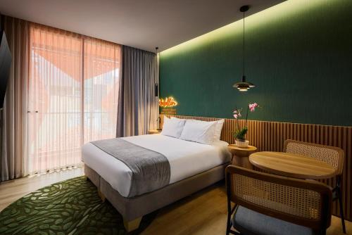 Calle Flora Hotel by Jalo – Medellin, VT