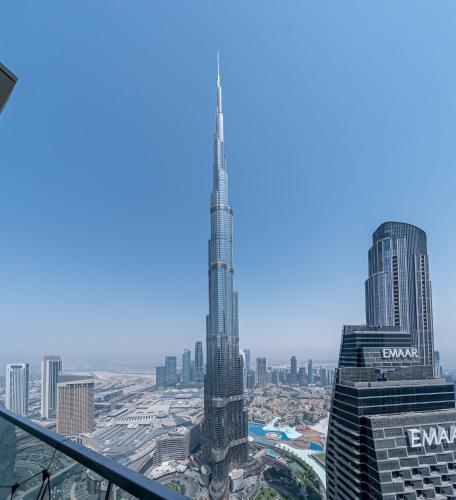 Private Room in an 3BR High Rise with Burj Khalifa and Fountain Views, Dubaj (fotografie 10)