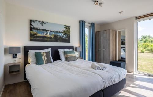 3 Bedroom Awesome Home In Kamperland in Камперланд