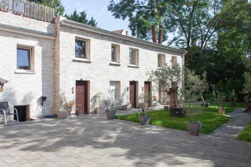 Pension 11 Apartments by Lorenc - Berlin