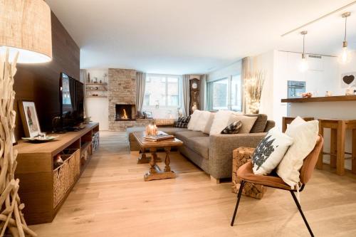 Alpine Chic Apartment – khách sạn tại Andermatt