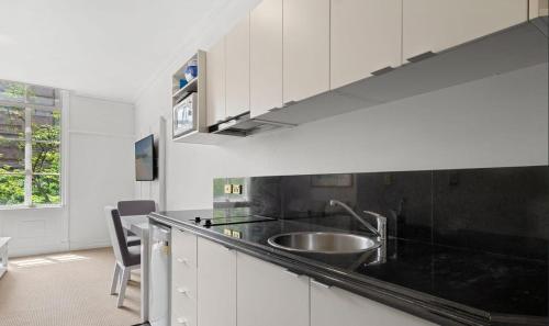 S&P Apartments - Central Station - image 5