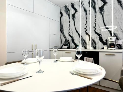 Wita Stwosza 14 Apartment - Check-In 20h - Parking, Breslau (Foto 7)