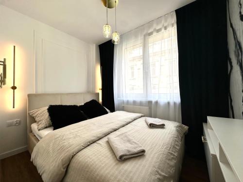 Wita Stwosza 14 Apartment - Check-In 20h - Parking, Breslau (Foto 9)