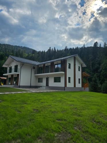 Vila veverita, Schitu-Tarcău
