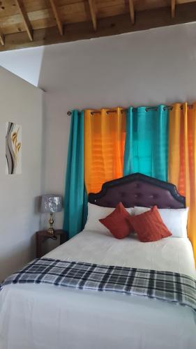 Penthouse villa in Bahía Montego