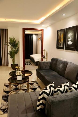 Luxury Apartments & Penthouses at Goldcrest DHA Lahore - image 10