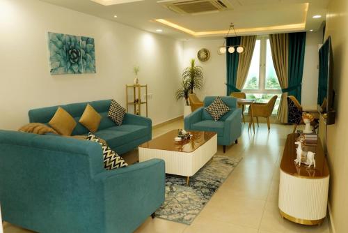 Luxury Apartments & Penthouses at Goldcrest DHA Lahore - image 3