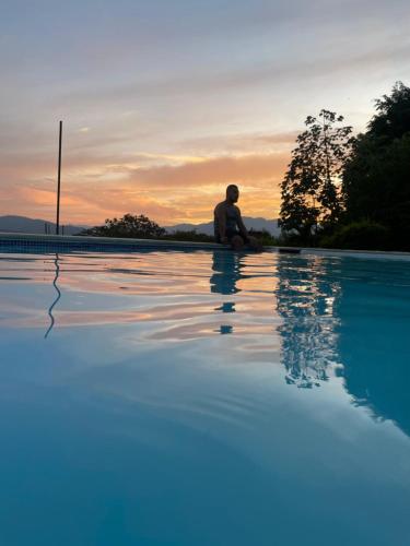 Finca, piscina y sin limite de sonido en Sopetran