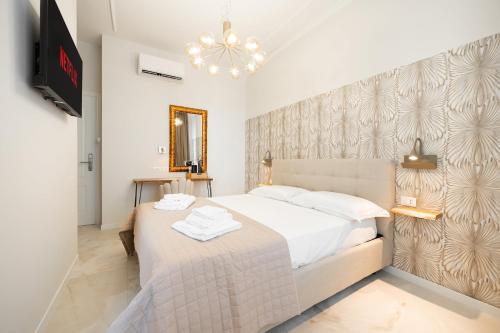 Avenue Suites