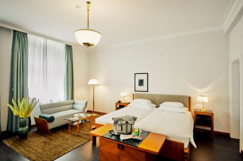 พาร์คโฮเทล เลาริน (Parkhotel Laurin) in บอลซาโน่