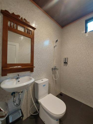 Villa Saung Wira
