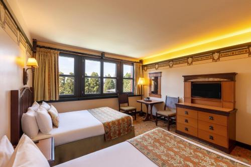 Disney's Sequoia Lodge® near Disneyland Paris