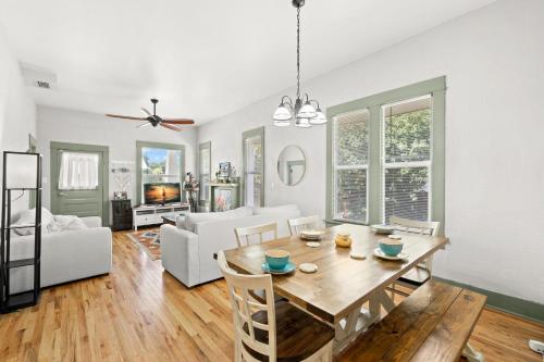 NEW Lakeland Landing - Adorable Bungalow In Prime Location
