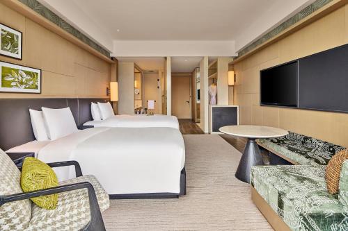 room detail thumbnail 1