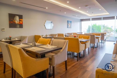 Signature Guest Hotel near Mall of Arabia