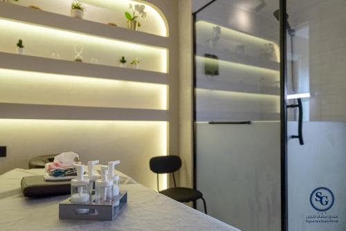 Signature Guest Hotel near Mall of Arabia