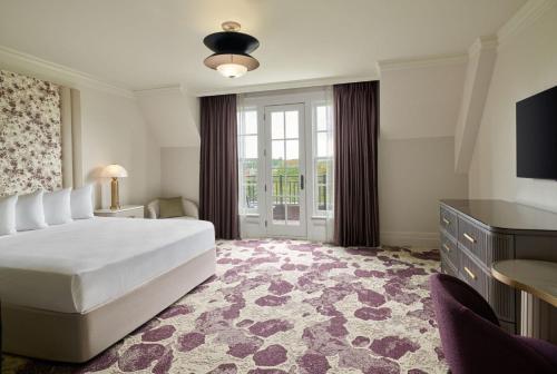 1 queen bed