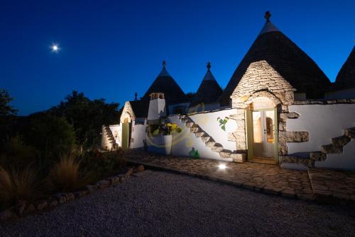 Létesítmények, TD Trulli Fico d'India w/ Pool Immersed in Nature in Certosa
