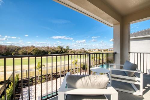 The Bear's Den Resort Orlando – Orlando, FL