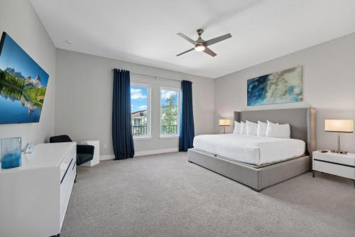 The Bear's Den Resort Orlando – Orlando, FL