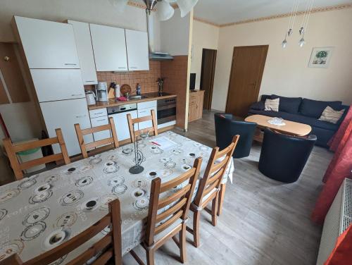 Kitchen, Gastehaus Stein im Thuringer Wald in Bechstedt