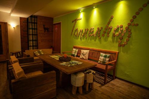 大堂, 塔尼霍夫鄉村酒店 (Landhotel Tannenhof) in 施皮格勞