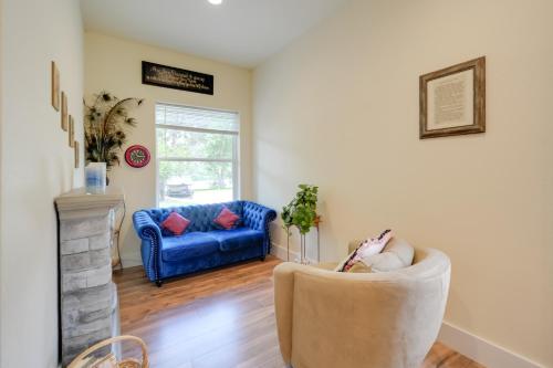 Cozy Casita and Cabana on Lake Marble Falls! in Cottonwood Shores, USA