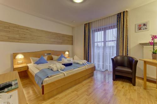 塔尼霍夫鄉村酒店 (Landhotel Tannenhof) in 施皮格勞