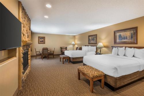 Best Western Plus Kelly Inn & Suites - image 10