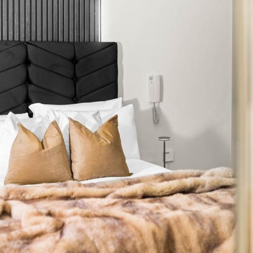 Modern Apartment - City Centre - Smart TV - WIFI - Balcony - 4QB