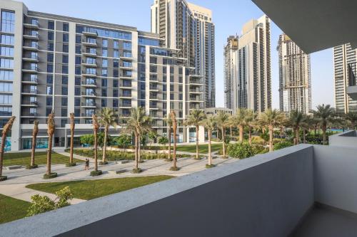 Elite LUX Holiday Homes - Island Park Escape: Modern 2BR Gem Dubai, Dubai (photo 8)