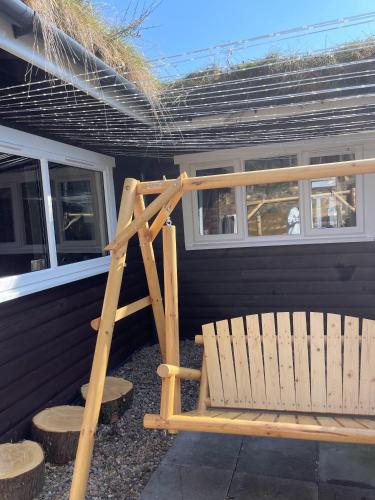 kaoglen Wild-Hot tub-Cairngorms-Pet Friendly in Kirkmichael