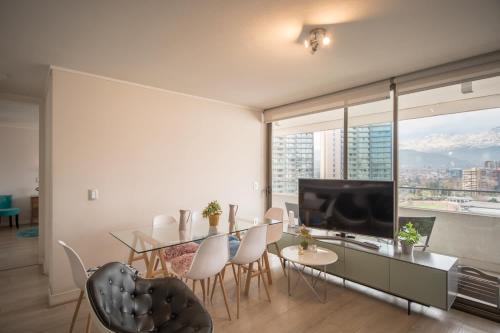 Park & ShopChic 2BR sleeps 6 Las Condes