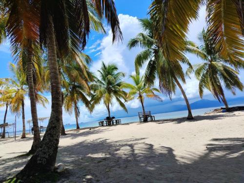 Guna-Yala travel Panamá (Guna-Yala travel Panama) in 埃波班尼