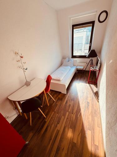 Zentrales Apartment in Köln Deutz, Cologne (photo 3)
