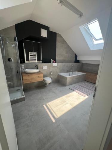 Modernes Loft Maisonette in Top-Lage
