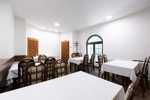 Hotel Širák - image 9