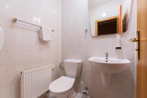 Hotel Širák - image 14