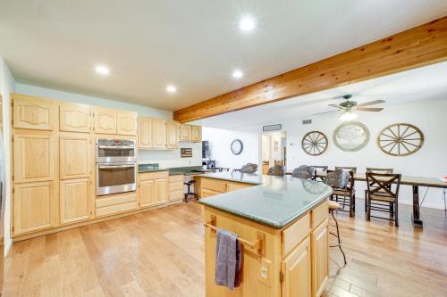 Sauna, Deck and Fire Pit Rocking Horse Ranch, Payson (photo 10)