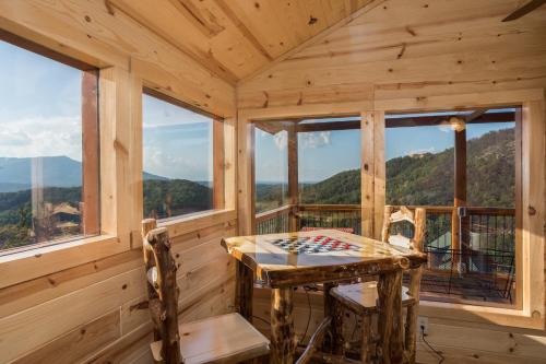 The Sugar Shack by American Patriot Getaways in Pigeon Forge (TN)