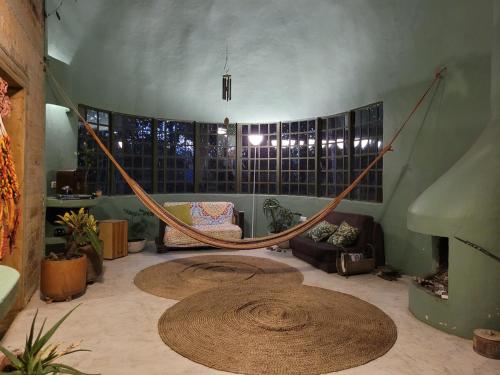 Casa Rosa de los Vientos in oak forest
