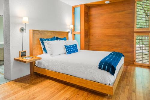 1 double bed