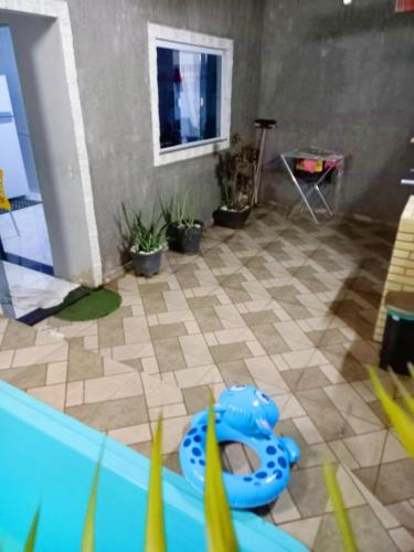 3 Quartos, com Piscina, Churrasqueira e garagem in Duque de Caxias