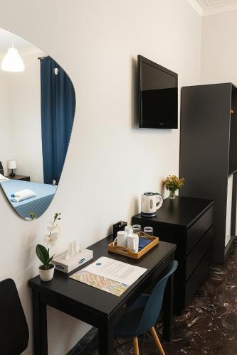 Colosseo Rooms Rome, Рим (фото 9)