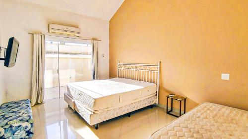 Mansão Jd Acapulco (Mansao Jd Acapulco) in Jardim Acapulco